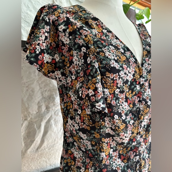 Dex Floral blouse - Picture 4 of 7